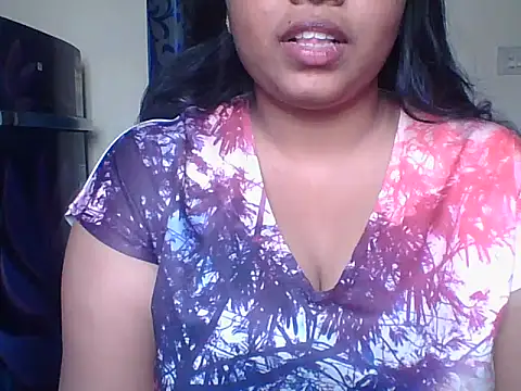 Snapshot of Mathi_cam chatting on 01-10-26, 05:20 Mathi cam online show from 01-10-26, 05:20