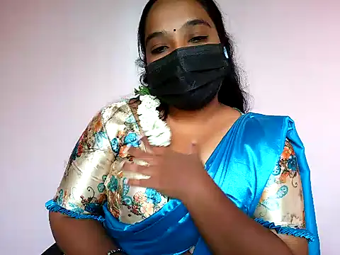Mathi cam online show from 06-19-26, 04:50