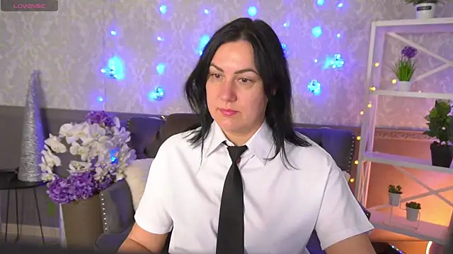 VelvetLuck online show from 01-12-26, 01:38