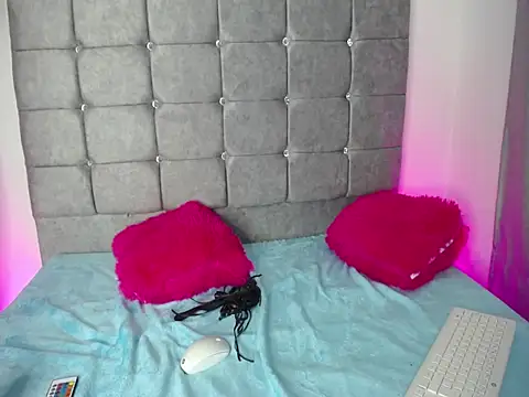 chayli x online show from 11-04-25, 08:19