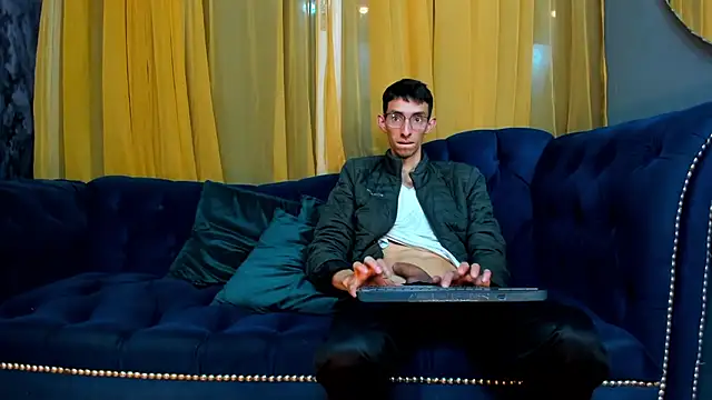 ZyroNight online show from 11-09-25, 12:53