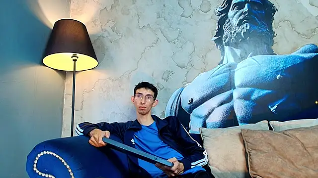 ZyroNight online show from 12-03-25, 07:12