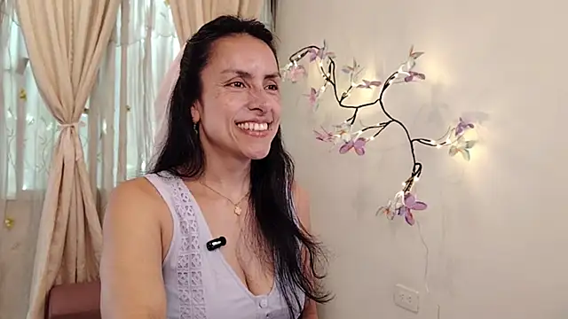 Bella Exhibition online show from 04-19-26, 07:16