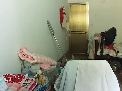 Snapshot of RebelAura chatting on 07-05-26, 04:19 RebelAura online show from 07-05-26, 04:19