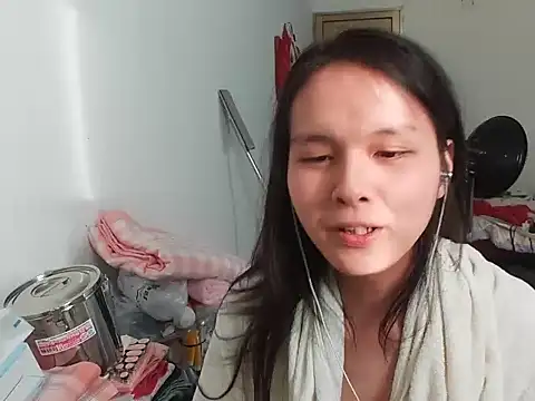 Snapshot of RebelAura chatting on 07-09-26, 09:35 RebelAura online show from 07-09-26, 09:35