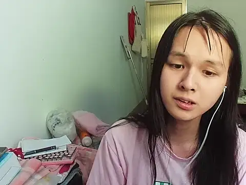 Snapshot of RebelAura chatting on 07-22-26, 05:32 RebelAura online show from 07-22-26, 05:32