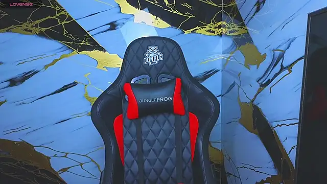 Suarezz10  online show from 11-10-25, 02:27