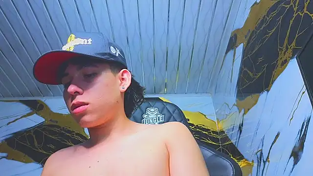 Suarezz10  online show from 12-03-25, 04:05