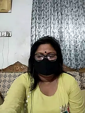 Snapshot of munni-506 chatting on 11-12-25, 07:24 munni-506 online show from 11-12-25, 07:24