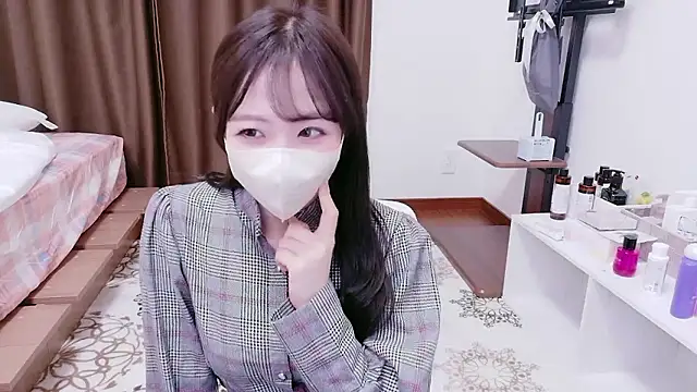 -aotan- online show from 11-25-25, 10:37