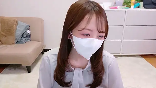 Snapshot of -aotan- chatting on 04-16-26, 04:08 -aotan- online show from 04-16-26, 04:08