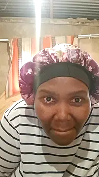 Snapshot of CEEKAYPRO chatting on 12-22-25, 04:26 CEEKAYPRO online show from 12-22-25, 04:26