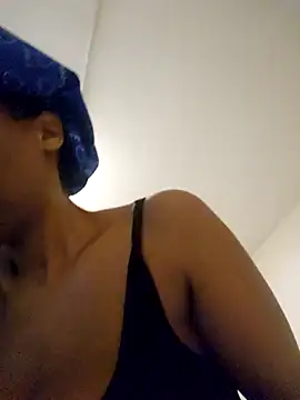 Mommy Sienna online show from 04-27-26, 02:42