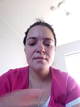 Snapshot of LinaGlow_ chatting on 11-14-25, 09:08 LinaGlow online show from 11-14-25, 09:08