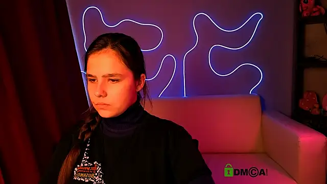 kelly may1 online show from 11-10-25, 12:26