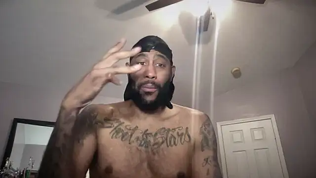 tallhandsome7ft online show from 11-30-25, 04:05