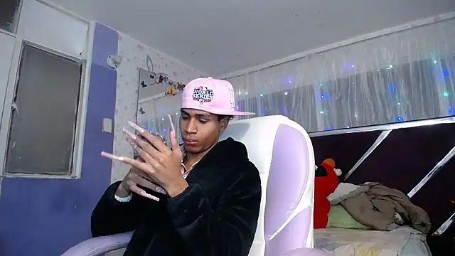 Santy bigcock 01 online show from 07-13-26, 05:49