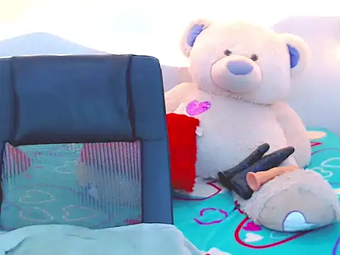 NharaBigCock online show from 04-17-26, 06:55