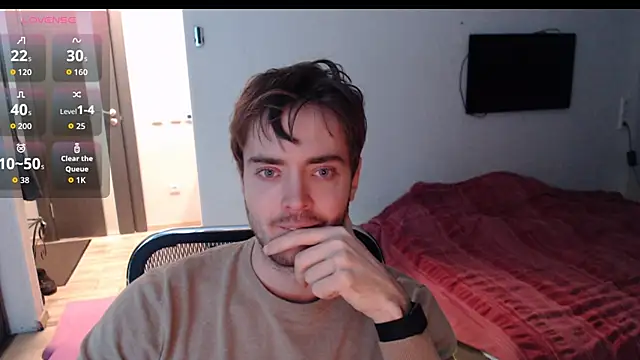 lucky swimmer online show from 12-05-25, 03:09