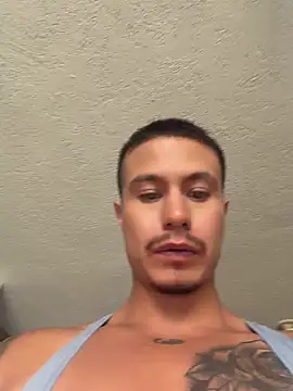 Snapshot of RaySullivan chatting on 05-30-26, 04:15 RaySullivan online show from 05-30-26, 04:15