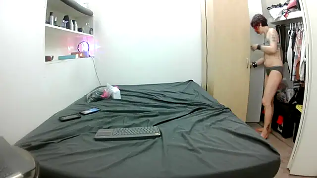 Snapshot of Empress_Lilith chatting on 05-23-26, 03:16 Empress Lilith online show from 05-23-26, 03:16