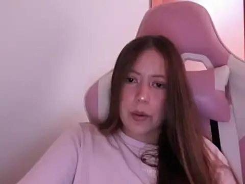 Snapshot of sweetfairy16 chatting on 11-05-25, 08:31 sweetfairy16 online show from 11-05-25, 08:31