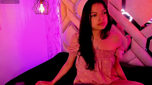 Yanna pink online show from 11-07-25, 08:31