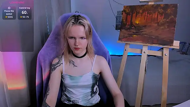 Snapshot of Mel_the_drawer chatting on 05-02-26, 04:12 Mel the drawer online show from 05-02-26, 04:12