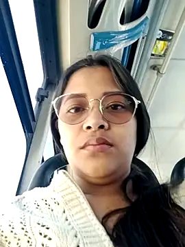 Luceroxxx7 online show from 11-08-25, 03:01