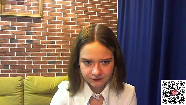 Snapshot of AlissaGerardo chatting on 11-30-25, 02:10 AlissaGerardo online show from 11-30-25, 02:10