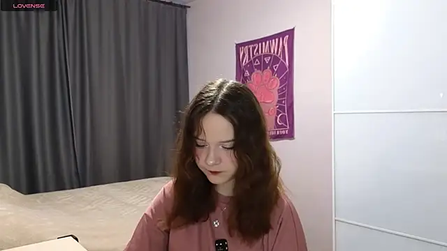 AlissaGerardo online show from 06-08-26, 02:23