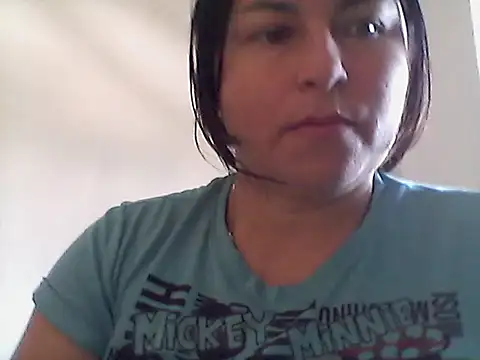 Snapshot of orianaxx01 chatting on 11-07-25, 05:13 orianaxx01 online show from 11-07-25, 05:13