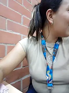 Celeste coquet online show from 11-06-25, 11:37