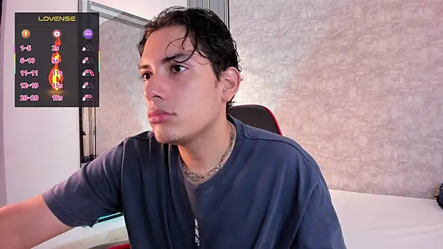 TheoHart  online show from 11-25-25, 12:05