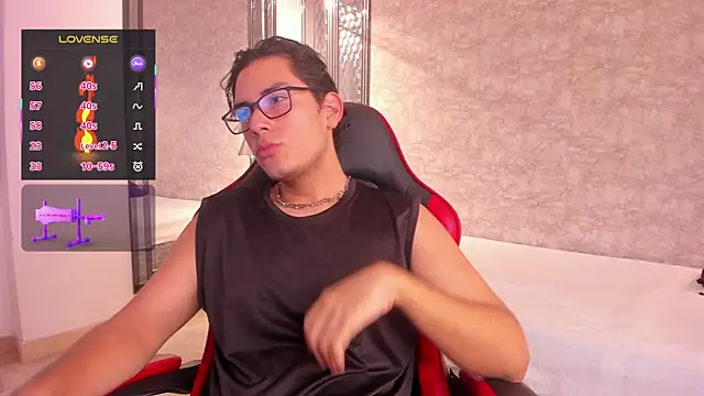 TheoHart  online show from 11-27-25, 12:18