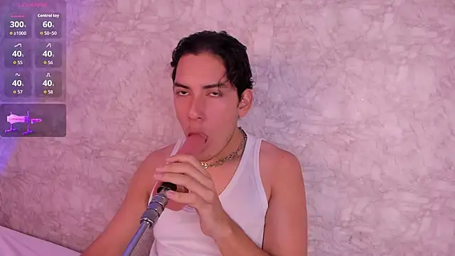 TheoHart  online show from 12-04-25, 12:36