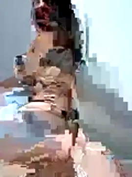 Snapshot of Thekatty10 chatting on 11-08-25, 04:12 Thekatty10 online show from 11-08-25, 04:12