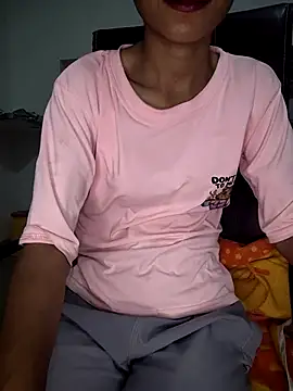 Isha kumari 69 online show from 04-25-26, 01:41