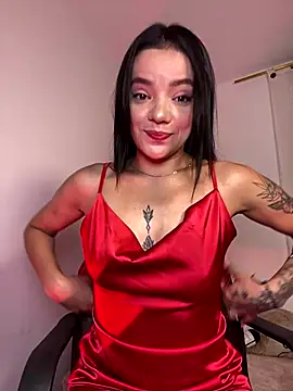 Snapshot of Mafer_marshall chatting on 11-12-25, 11:10 Mafer marshall online show from 11-12-25, 11:10