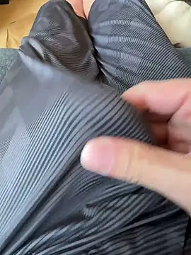 houkeiboy78 online show from 04-25-26, 08:17