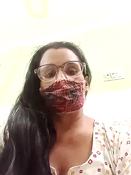 sanjana077 online show from 11-08-25, 06:24