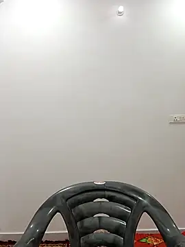 sanjana077 online show from 04-17-26, 03:09