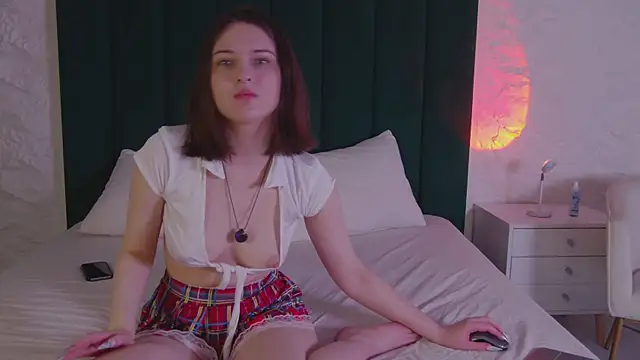 Ruby de Cherry online show from 04-18-26, 12:20