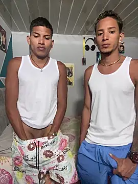 Mike and Rayan online show from 03-12-26, 01:45