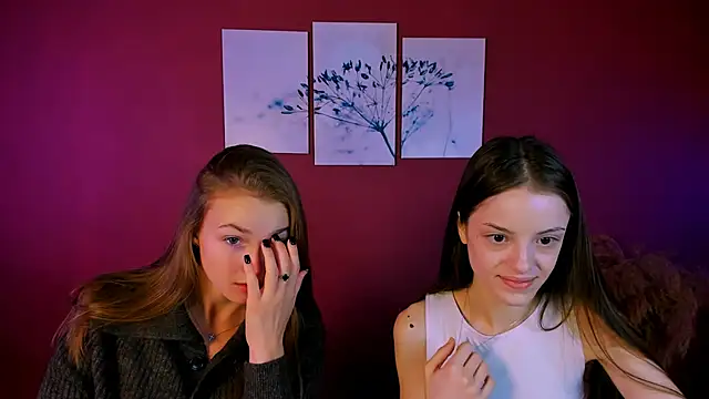 mia starrr  online show from 11-17-25, 10:10