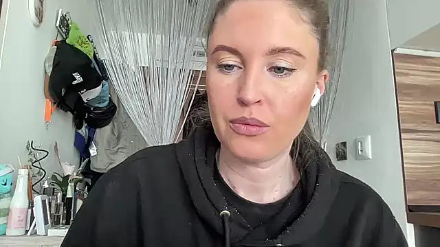 Ameli8 online show from 03-14-26, 10:10