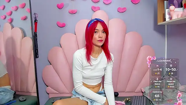 luci miller online show from 11-14-25, 03:16