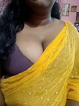 Keerthee  online show from 11-13-25, 08:24