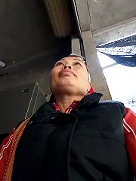 Karen china online show from 11-24-25, 02:44