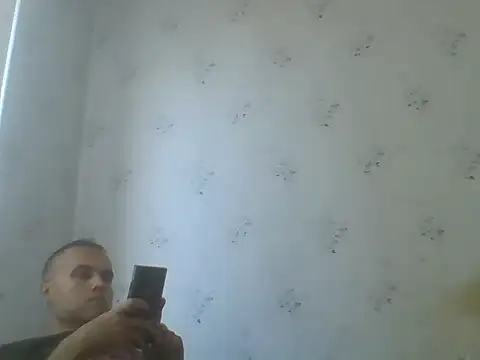 Snapshot of Kreol69 chatting on 11-07-25, 07:30 Kreol69 online show from 11-07-25, 07:30